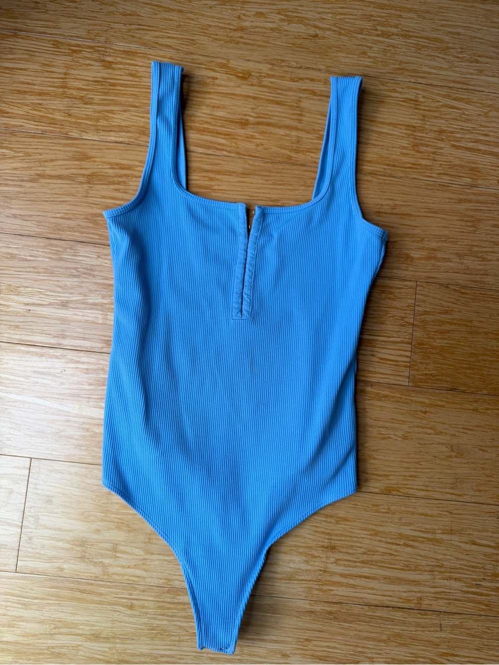 Abercrombie Soft A&F Blue Ribbed Hook & Eye Bodysuit M